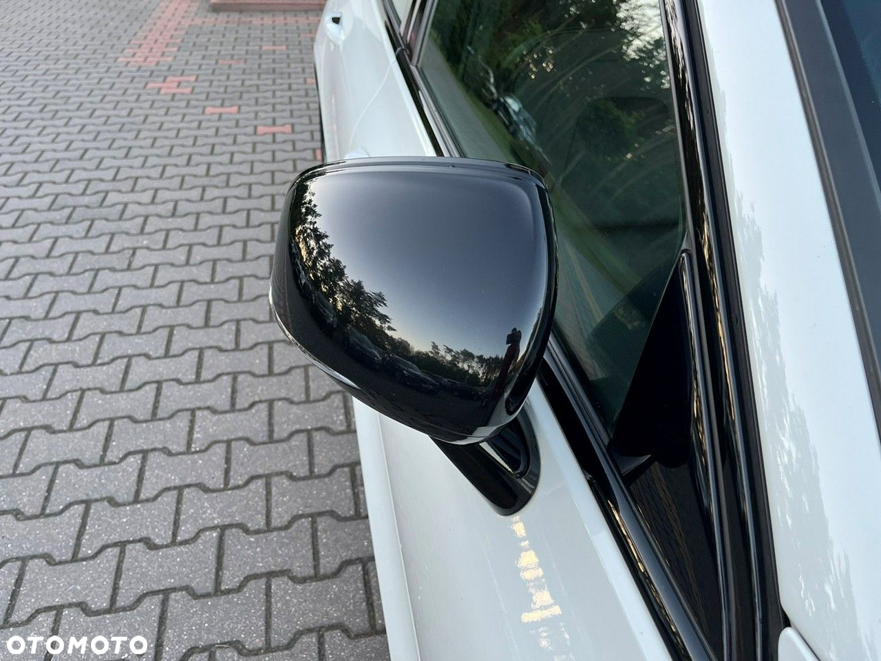 Volvo S60 T4 R-Design - 34