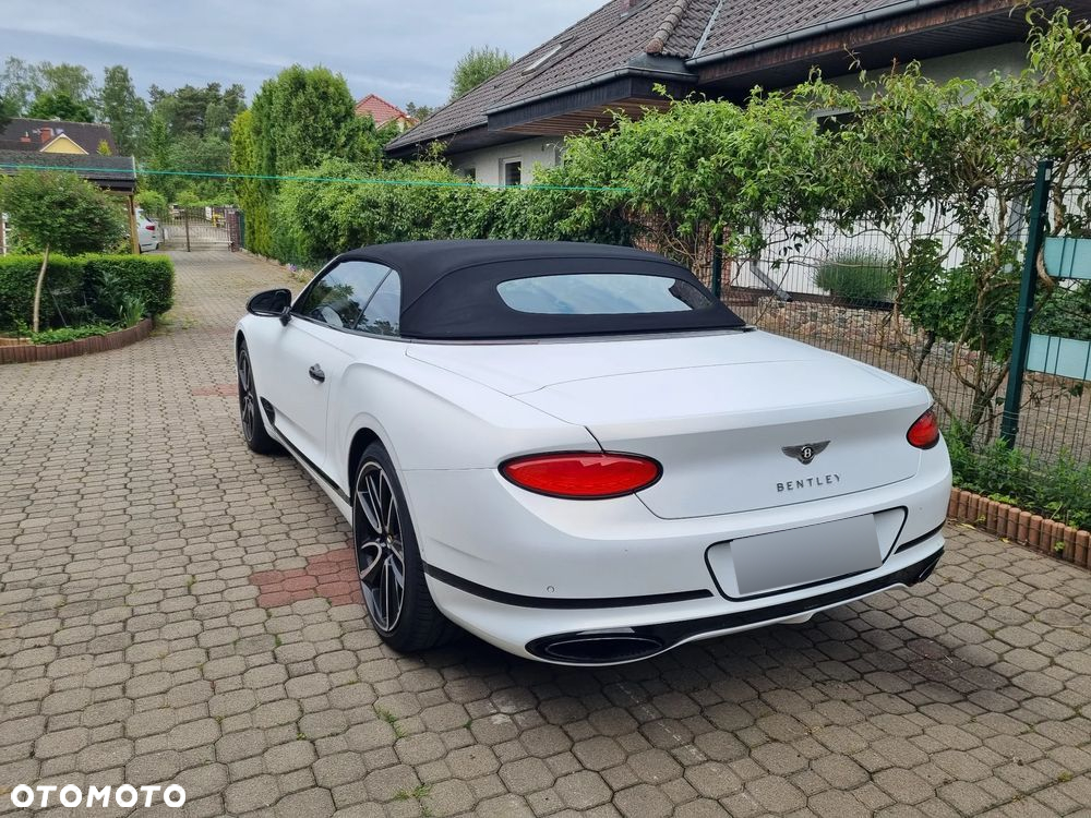 Bentley Continental GT New - 12