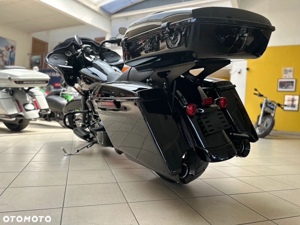 Harley-Davidson Touring Road Glide - 27