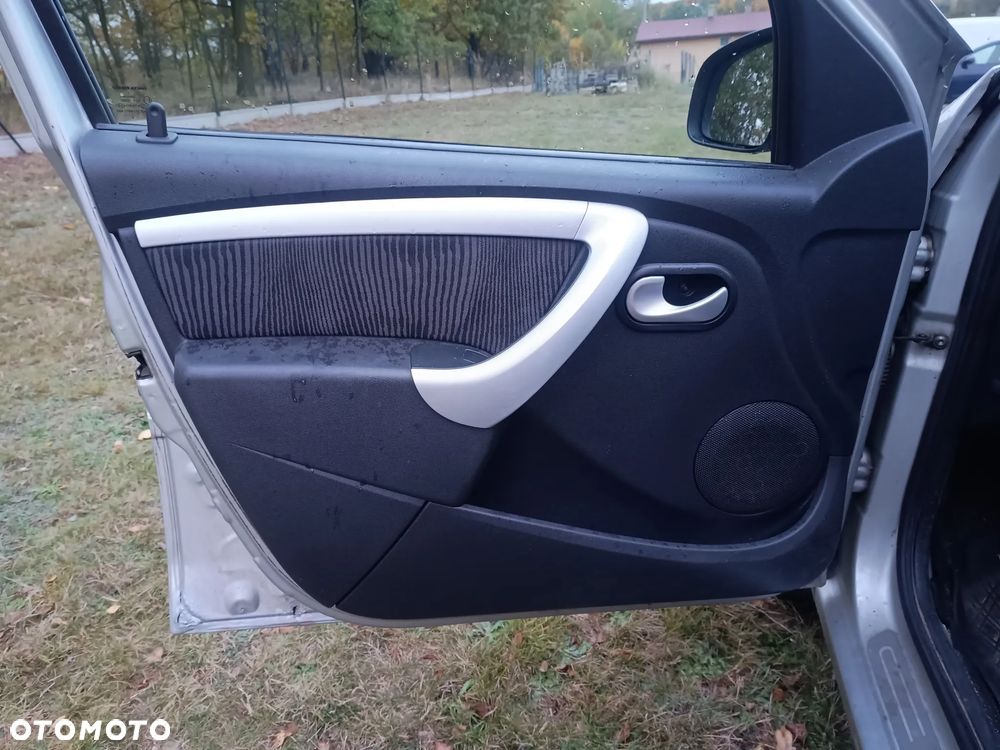 Dacia Logan - 23