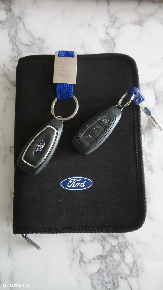 Ford Focus 1.5 EcoBoost Titanium ASS - 13