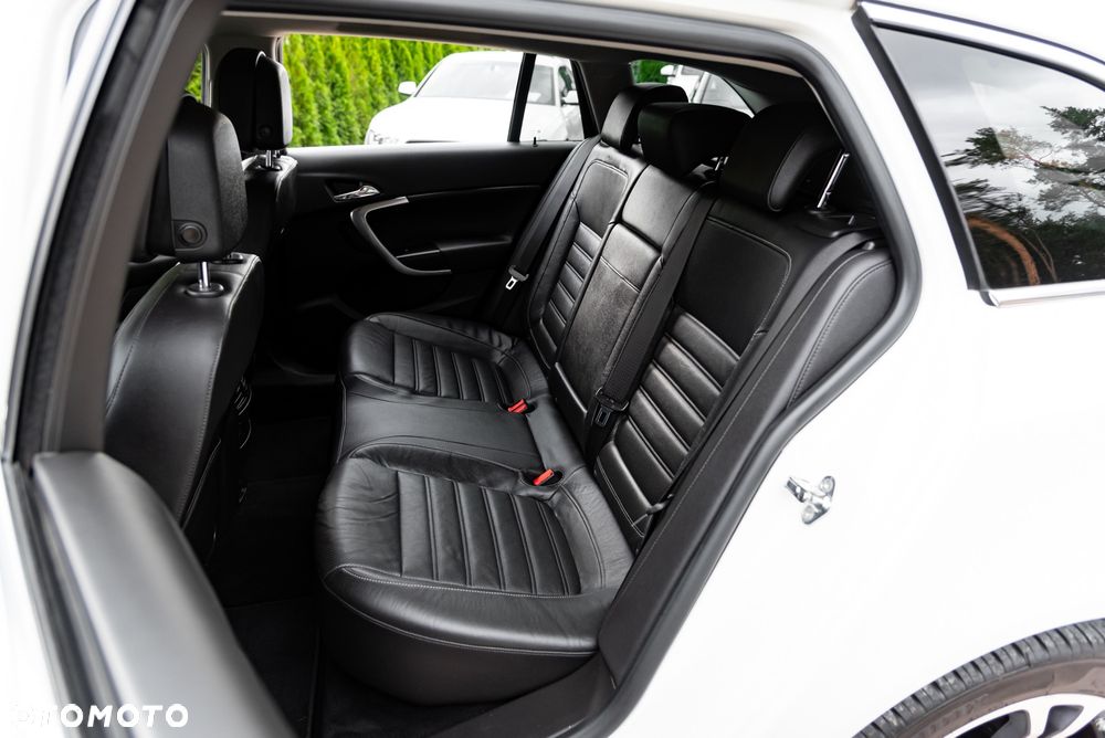 Opel Insignia 1.6 T Cosmo S&S - 22