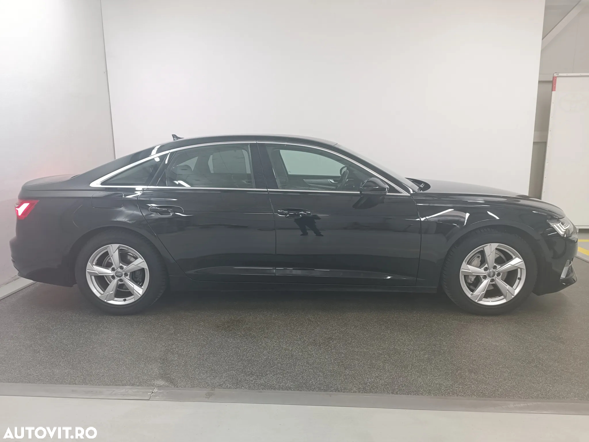 Audi A6 2.0 40 TDI quattro S tronic Sport - 4