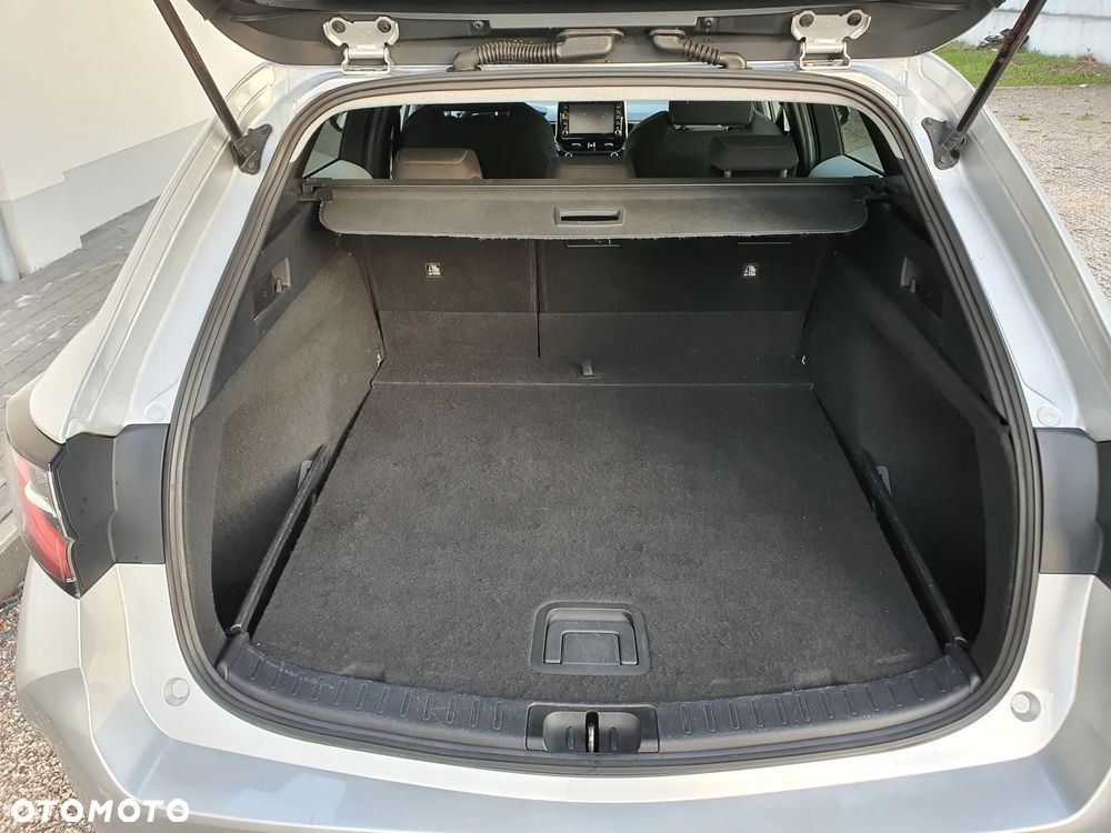 Toyota Corolla - 21