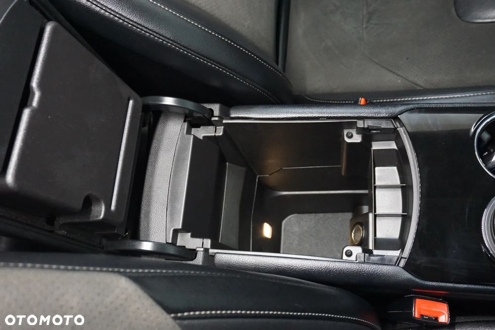 Ford Edge 2.0 TDCi Bi-Turbo 4x4 Sport - 34