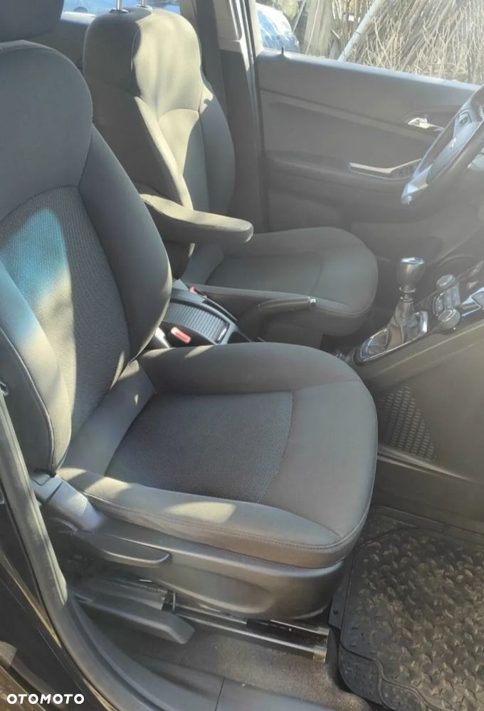Chevrolet Orlando - 7