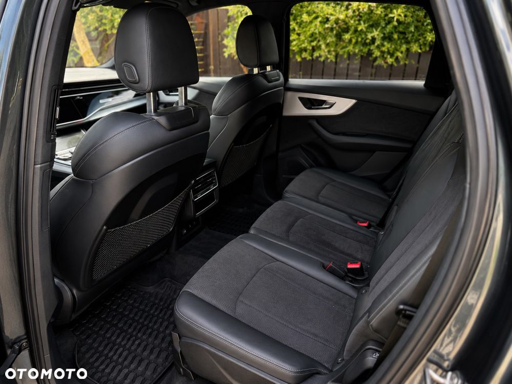 Audi Q7 - 5