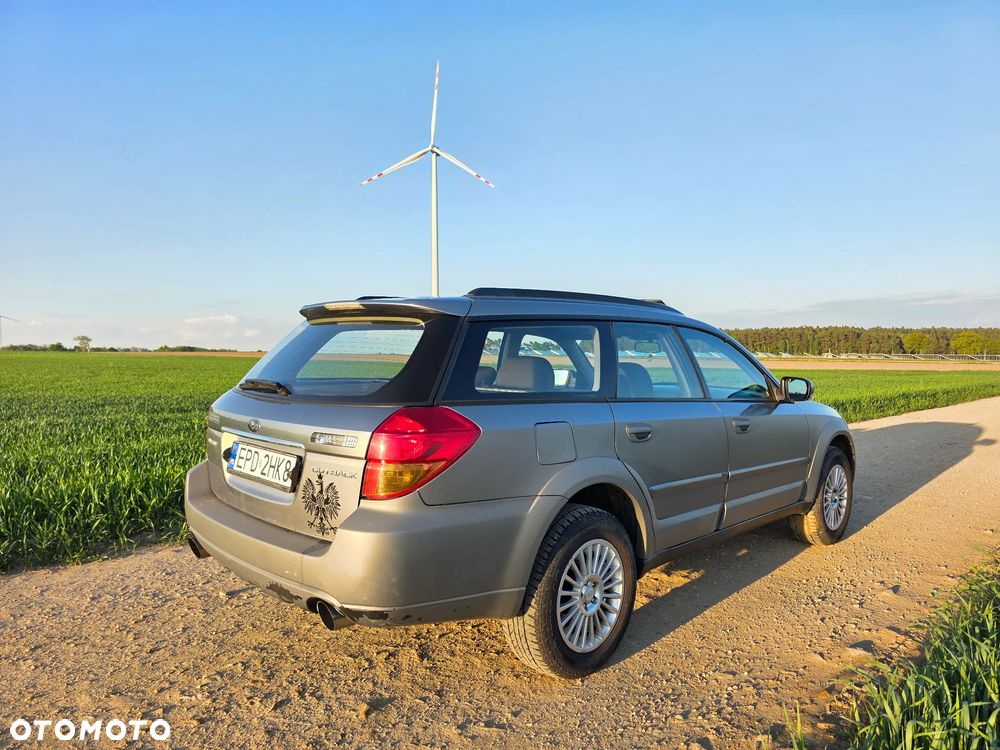 Subaru Outback - 4