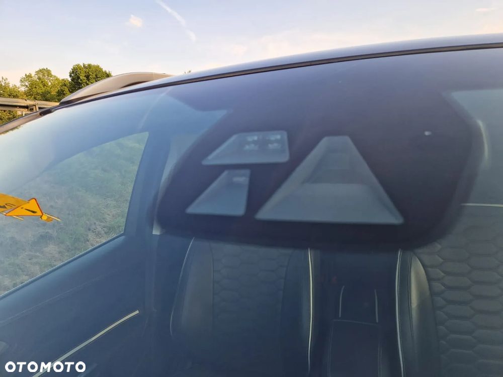 Ford Kuga - 34