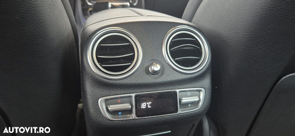 Mercedes-Benz E 220 d 9G-TRONIC Exclusive - 11