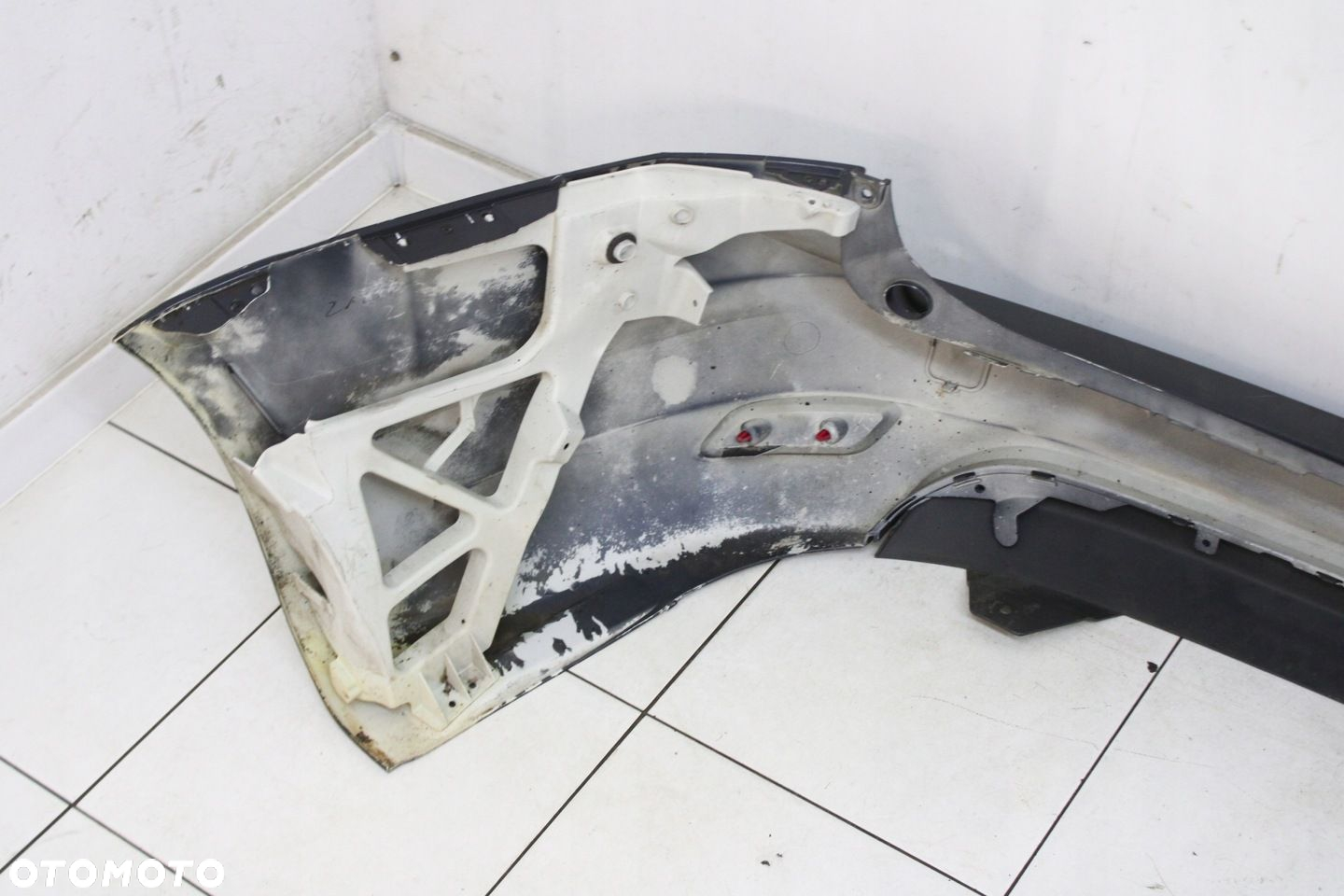 FORD FOCUS MK2 LIFT KOMBI 07R- ZDERZAK TYŁ TYLNY H4 - 9