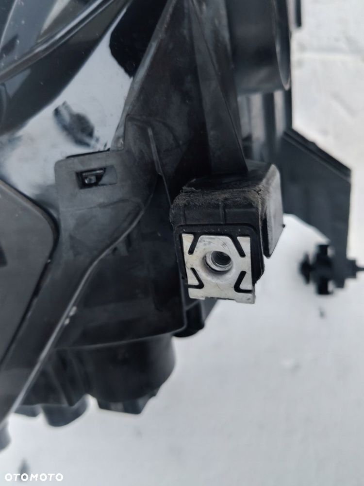 LAMPA PRAWA PRZÓD VW T-ROC ZWYKŁA EUROPA - 7