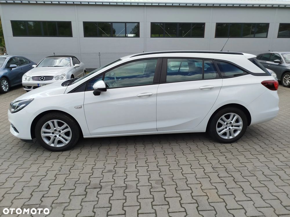 Opel Astra 1.2 T Edition S&S - 8