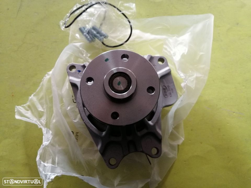 Bomba de água Mitsubishi Canter 4M40 4M42 NOVA - 1
