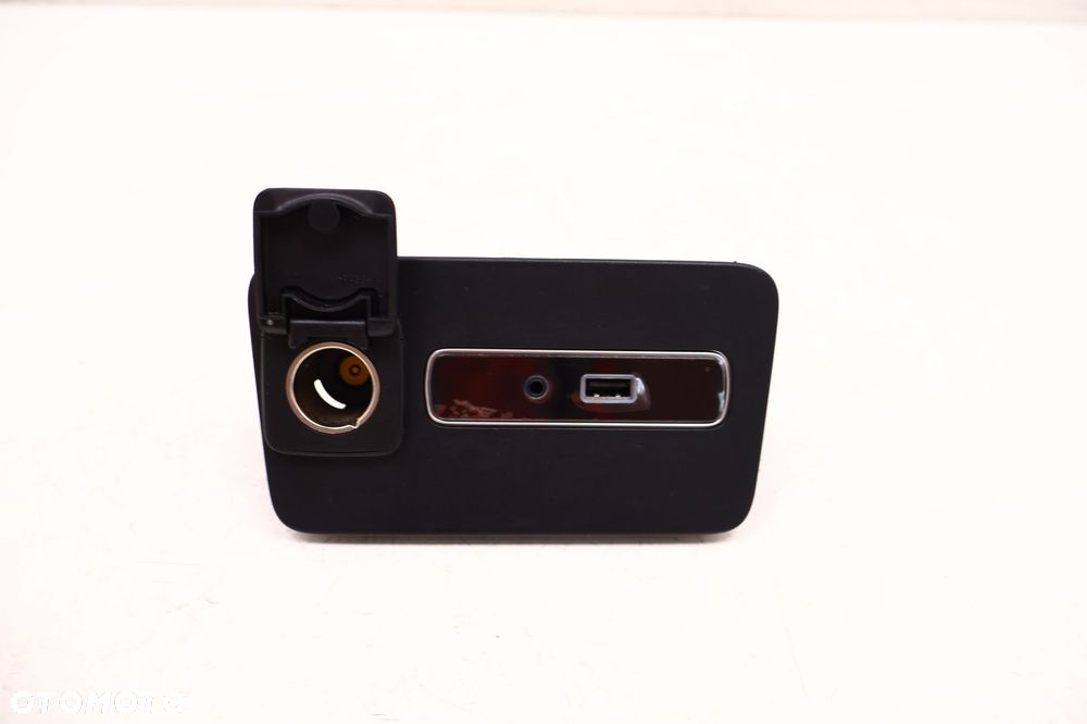 ALFA ROMEO GIULIA GNIAZDO USB 156118209 - 4