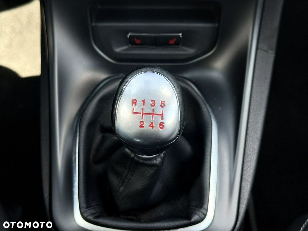 Ford Fiesta - 27