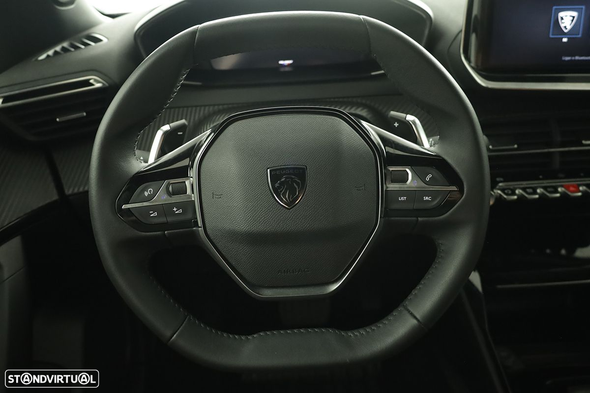 Peugeot 2008 1.2 PureTech Allure EAT8 - 16