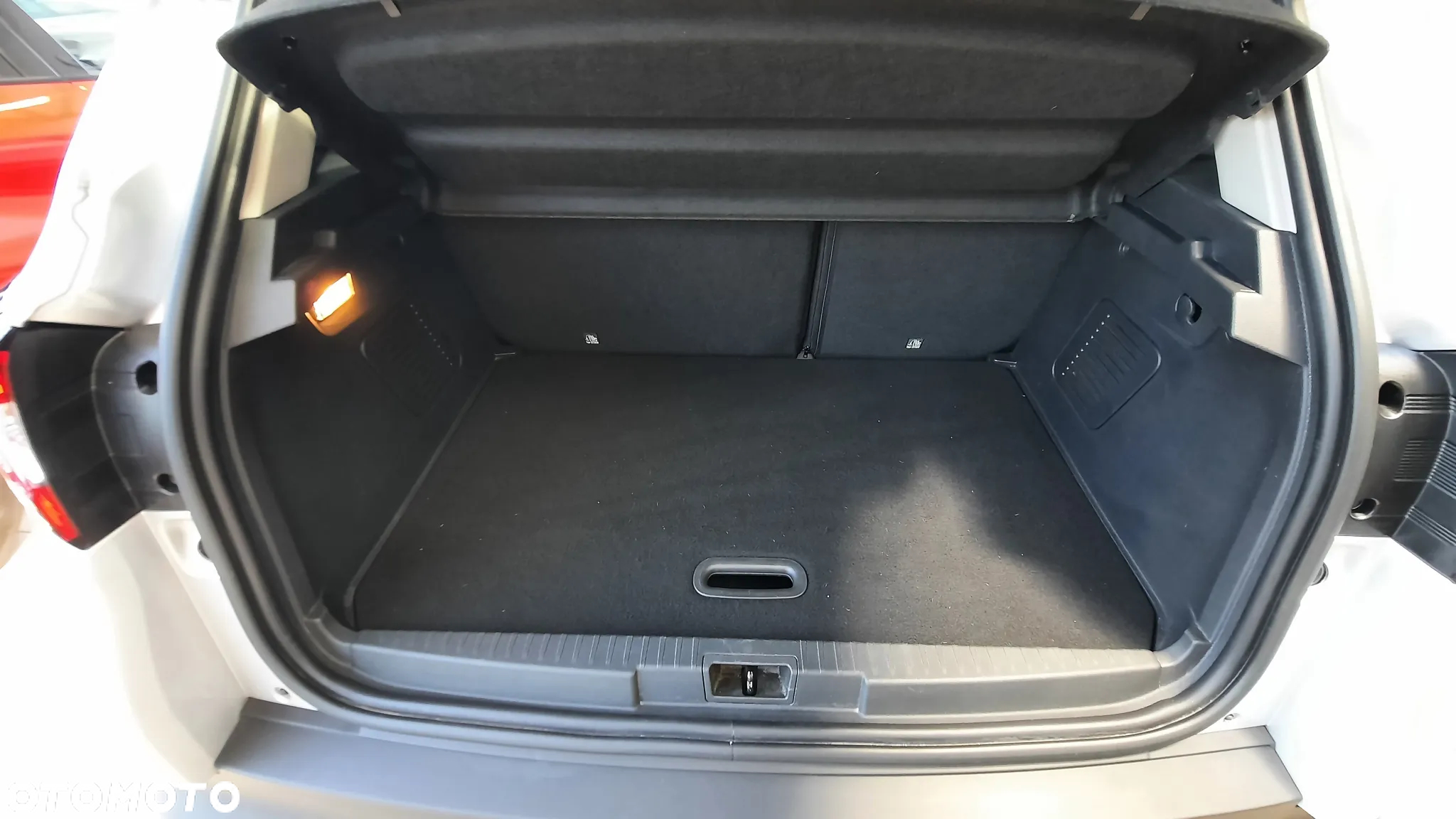 Renault Captur 0.9 Energy TCe Intens EU6 - 24