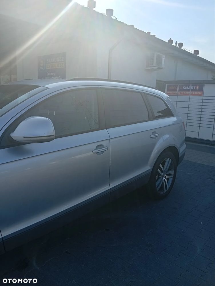Audi Q7 - 8