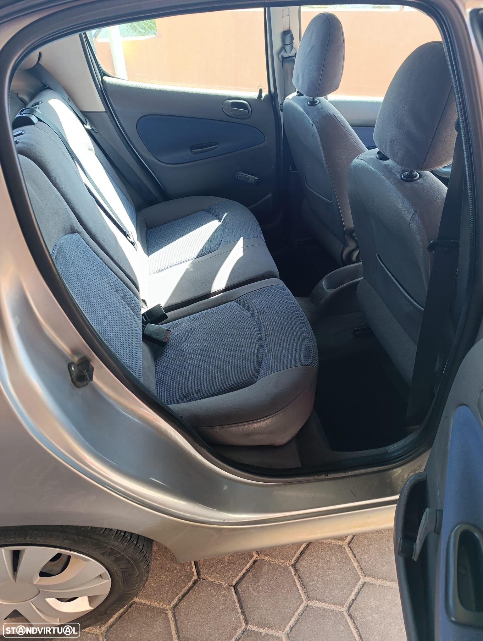 Peugeot 206 - 4