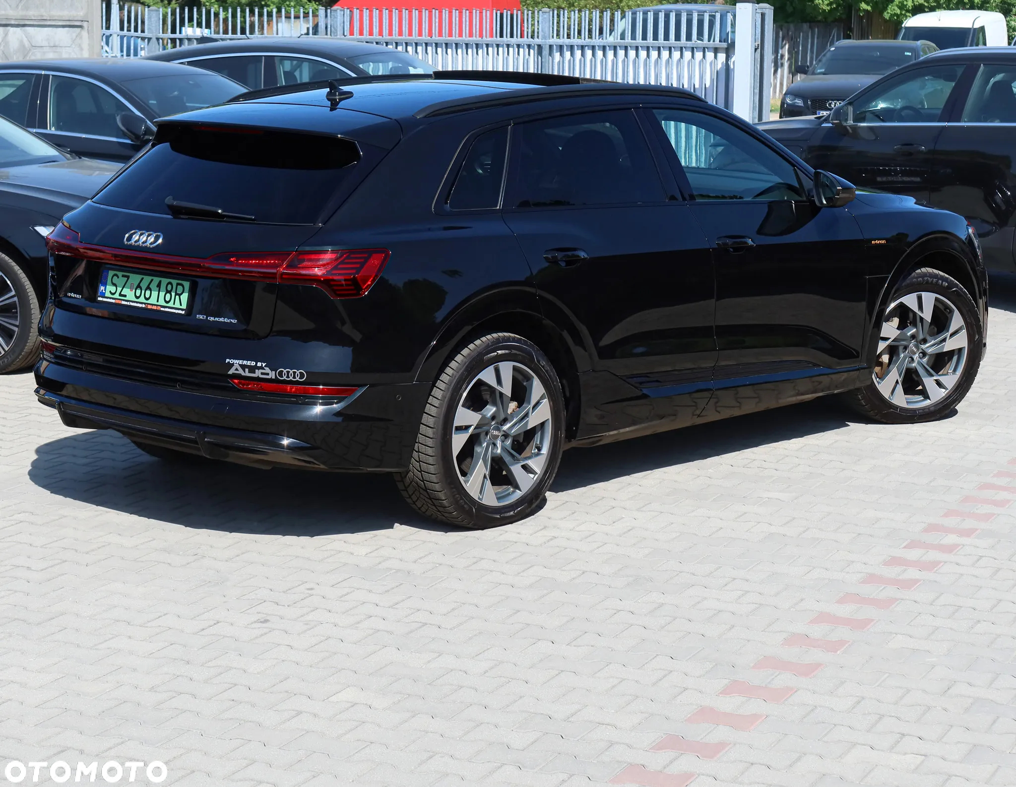 Audi e-tron 50 quattro S line - 34