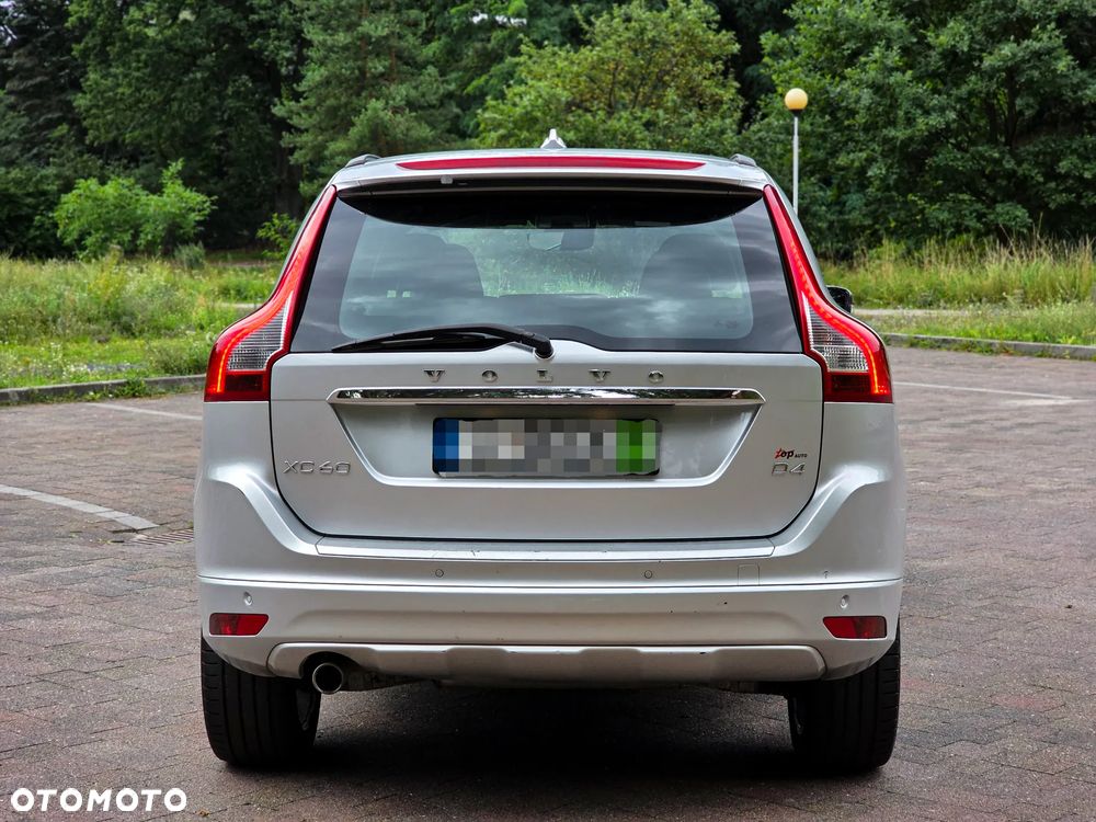 Volvo XC 60 D4 Geartronic Momentum - 8