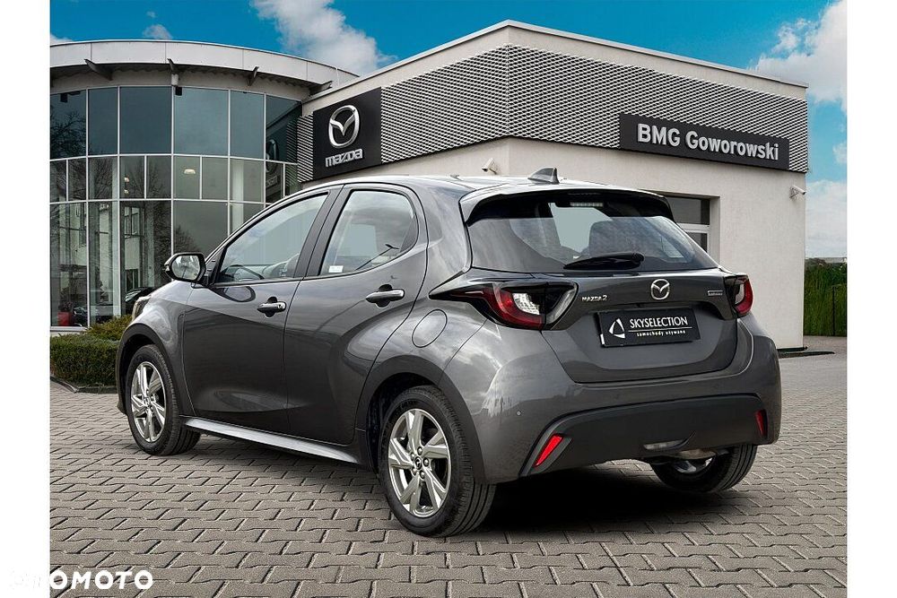 Mazda 2 - 4