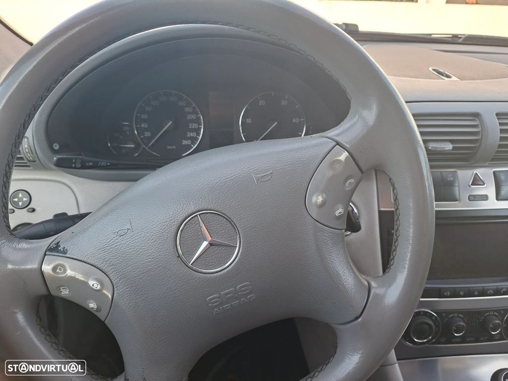 Mercedes-Benz C 200 - 10