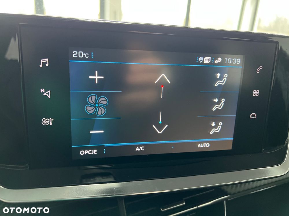 Peugeot 2008 - 22