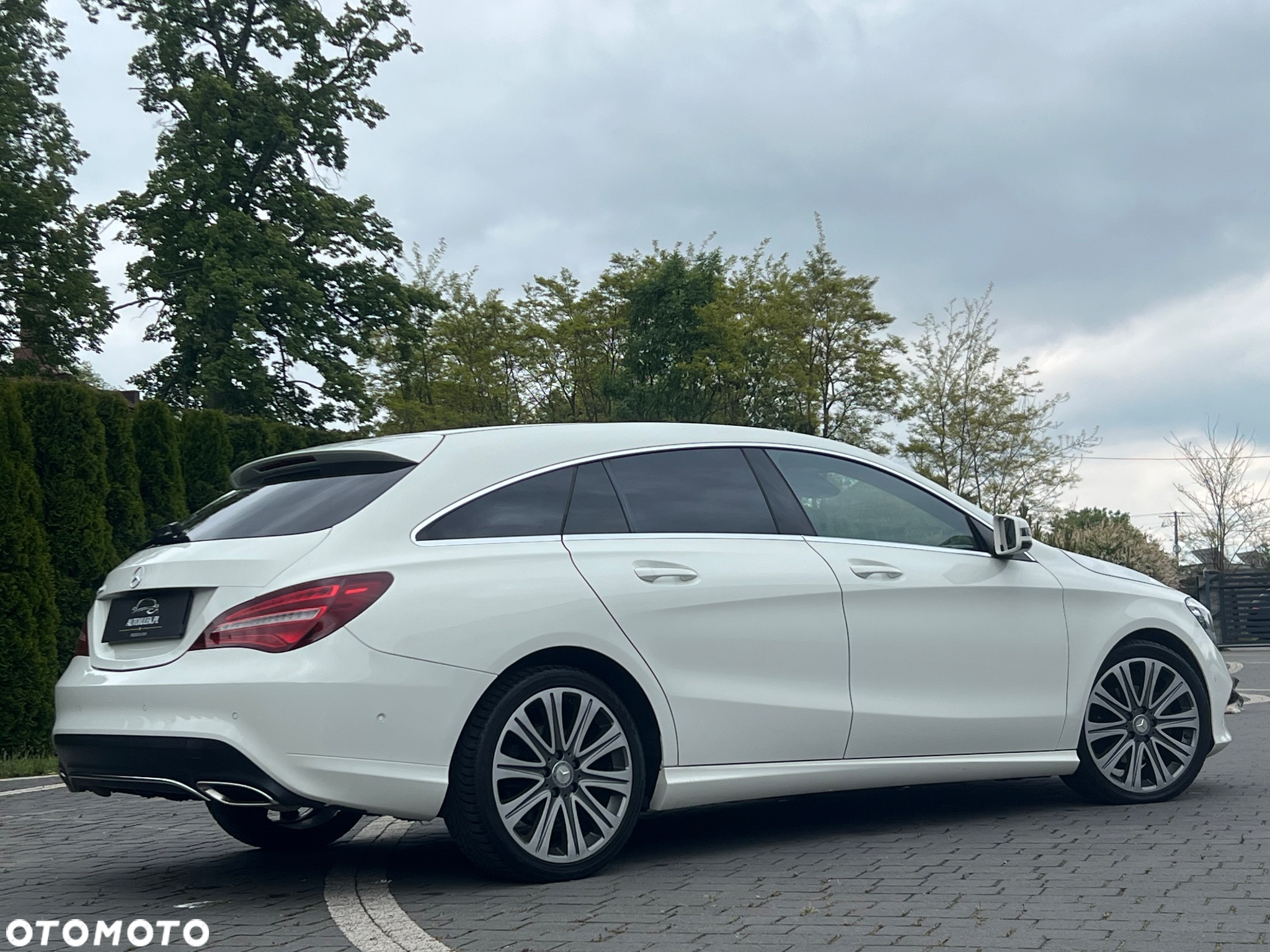 Mercedes-Benz CLA Shooting Brake 200 7G-DCT - 9