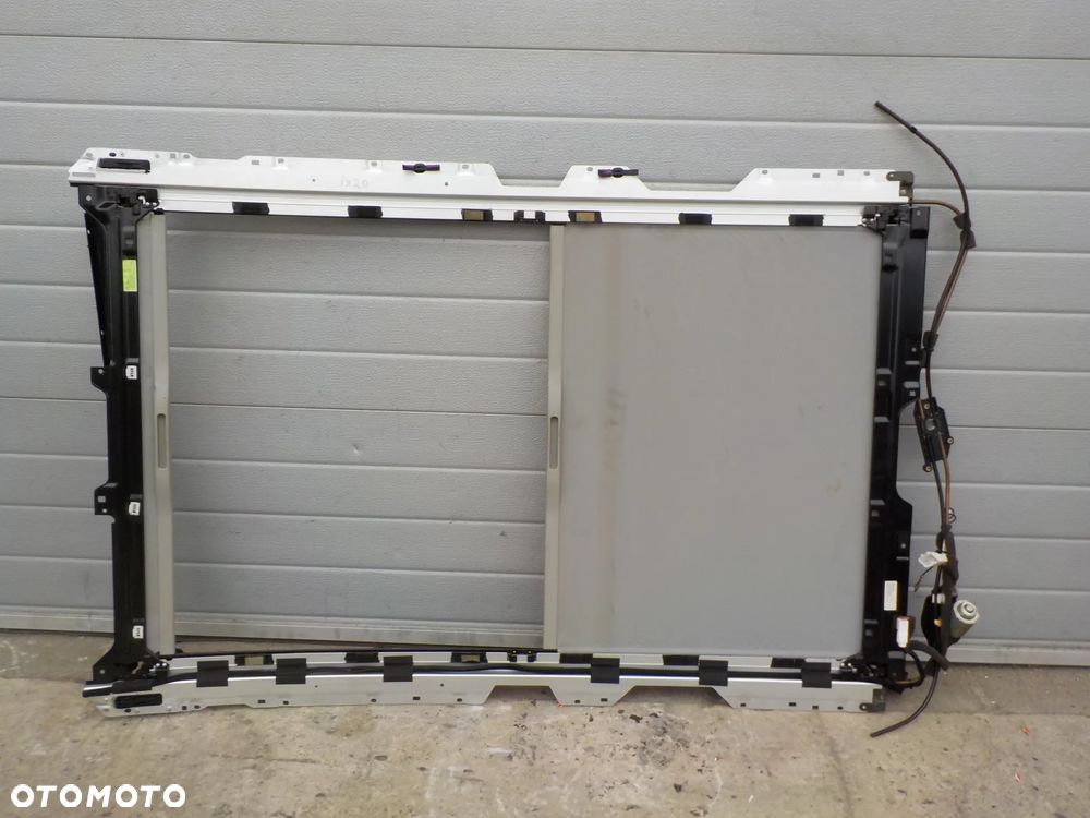 HYUNDAI IX20 ROLETA DACHU PANORAMICZNEGO - 2