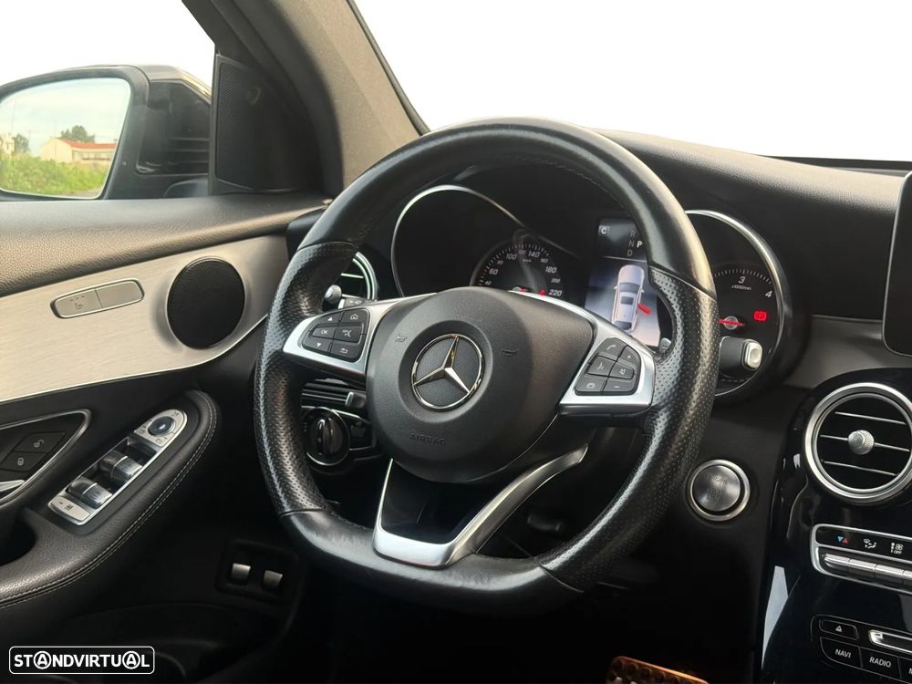 Mercedes-Benz GLC 220 d 4Matic 9G-TRONIC AMG Line - 18