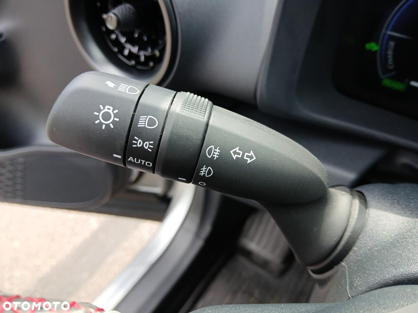 Toyota C-HR - 27