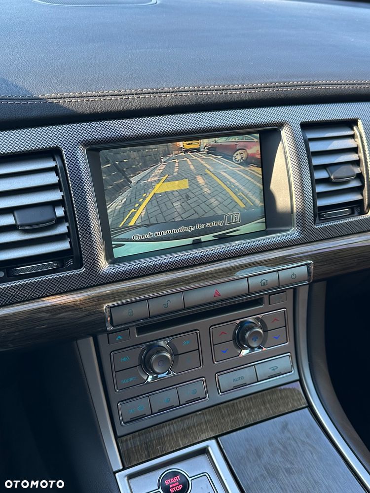 Jaguar XF XFR 5.0 V8 Kompressor - 13