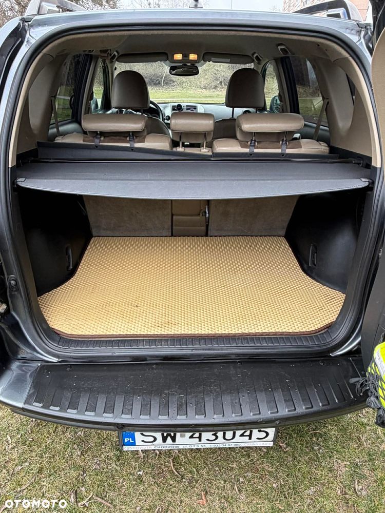 Toyota RAV4 2.0 VVT-i Premium - 20