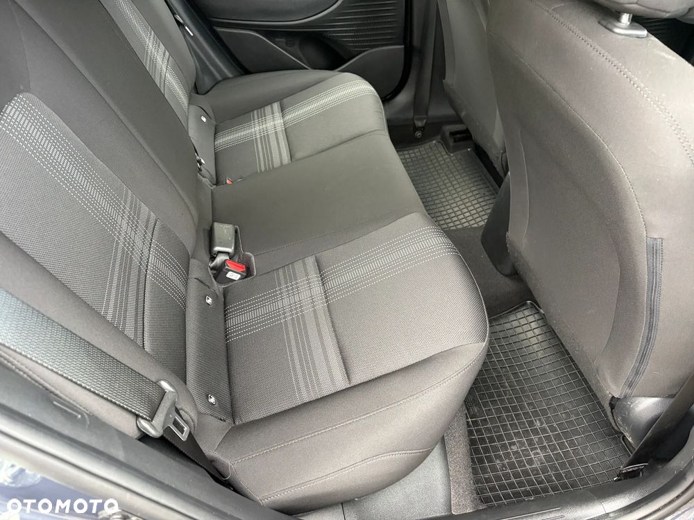 Hyundai i20 1.2 Pure - 16