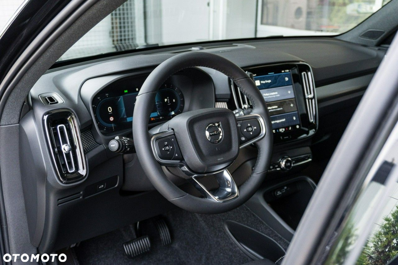 Volvo XC 40 - 12