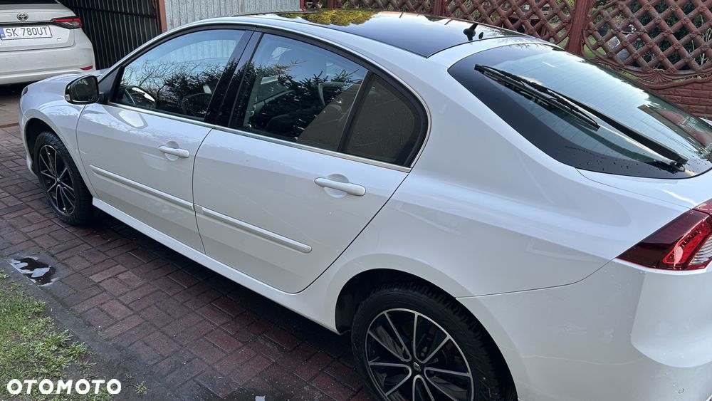 Renault Laguna 2.0 dCi NervaSport ESM - 8