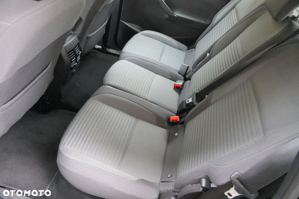 Ford Focus 1.5 EcoBlue STart-Stopp-System TITANIUM - 21