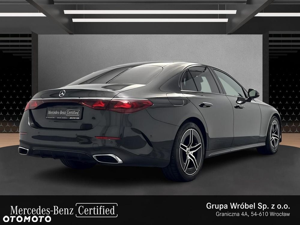Mercedes-Benz E-Class 2025 photo 5