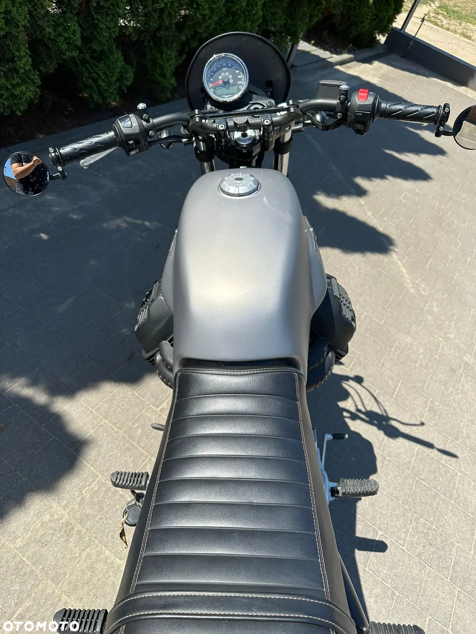 Moto Guzzi V7 - 20