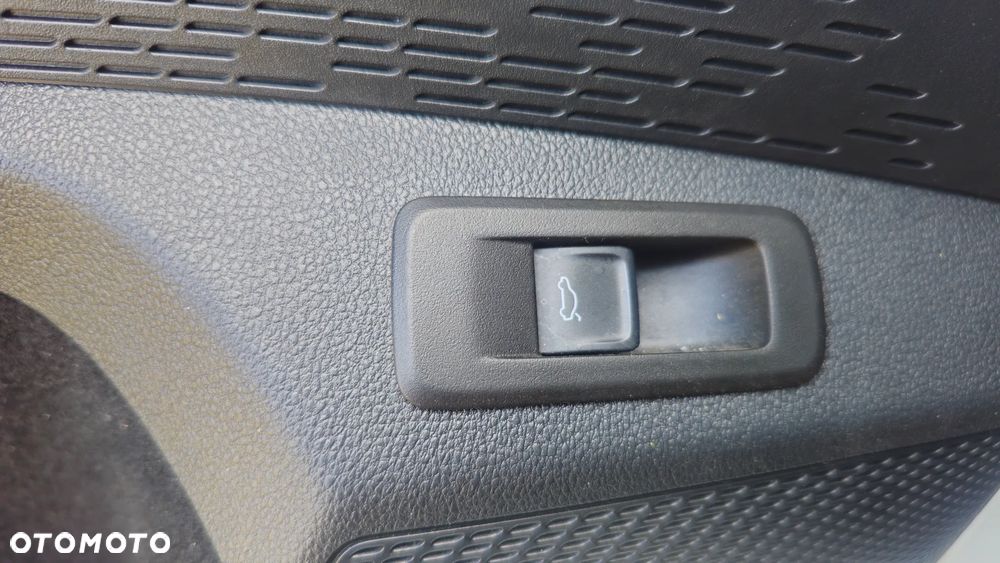 Skoda Octavia 2.0 TDI Selection DSG - 12