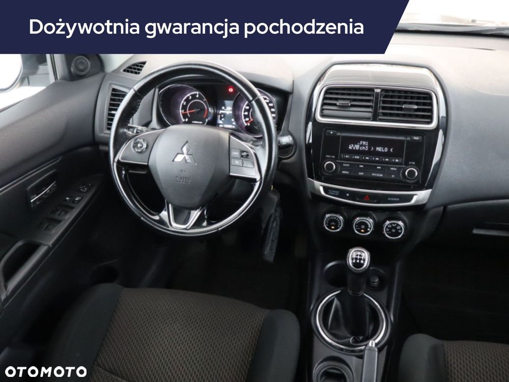 Mitsubishi ASX - 9