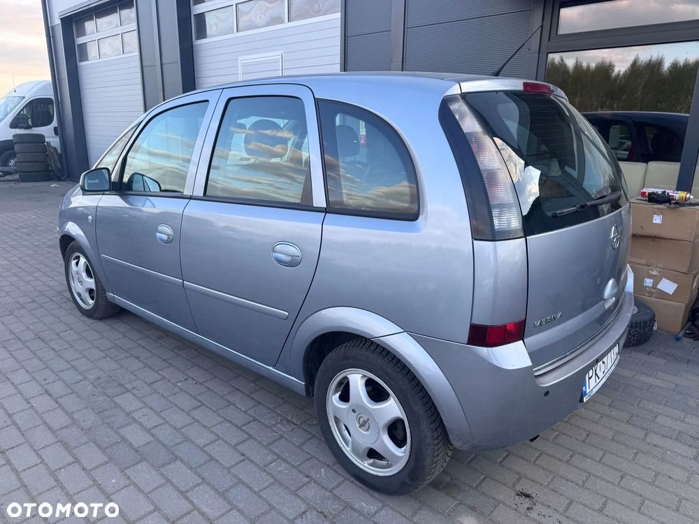 Opel Meriva - 13