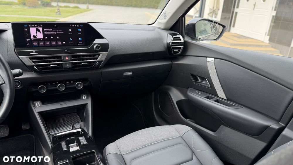 Citroën C4X PureTech 130 Stop&Start EAT8 MAX - 21