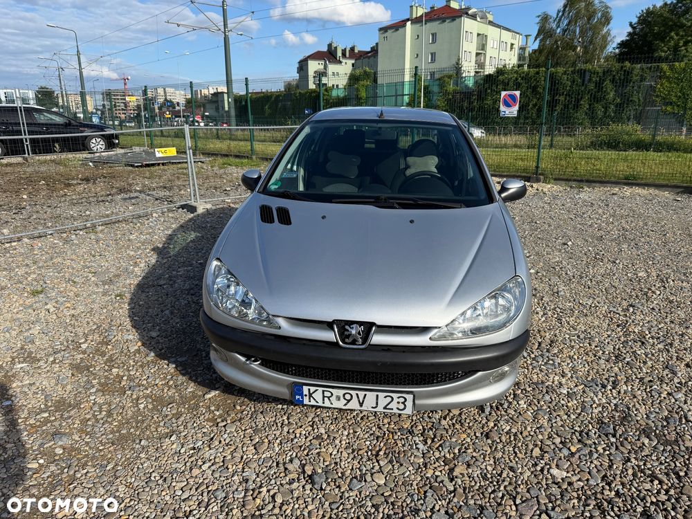 Peugeot 206 - 3