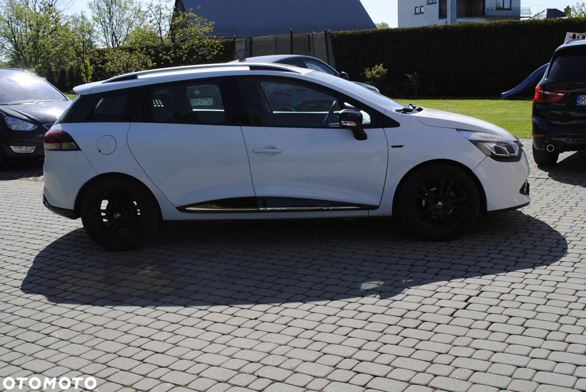 Renault Clio - 10