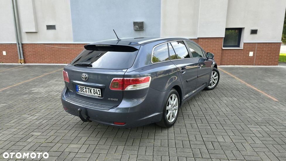 Toyota Avensis 1.8 Business Edition - 5