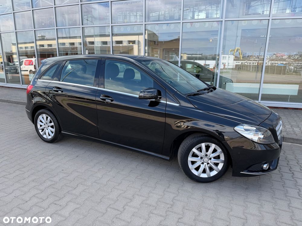 Mercedes-Benz Klasa B 180 d BlueEFFICIENCY Edition - 11