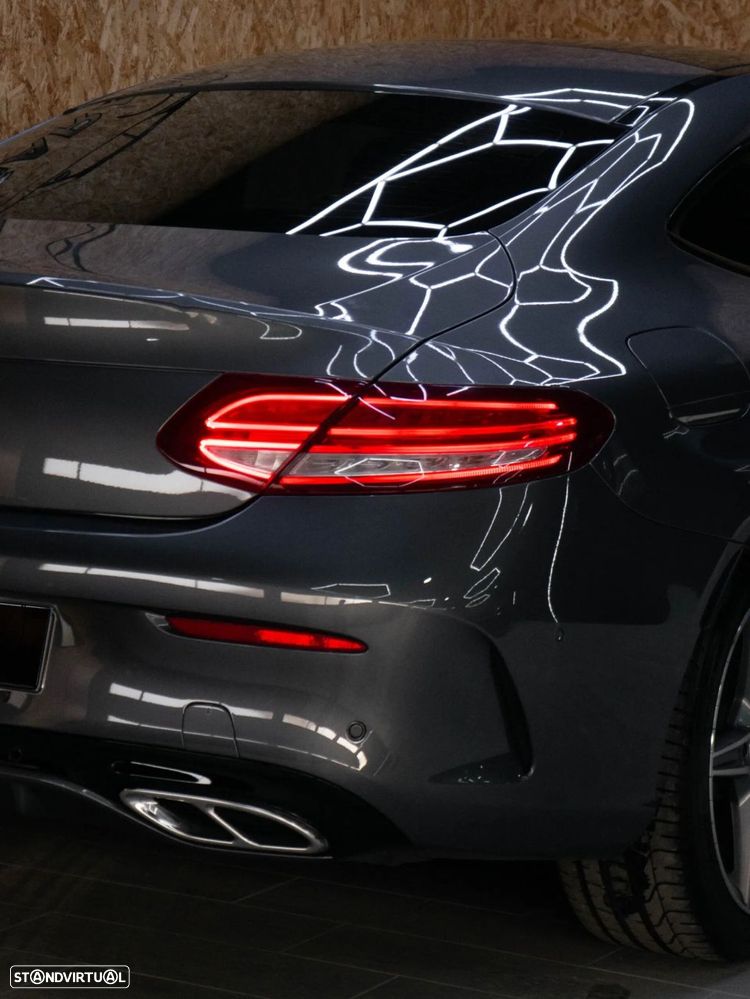 Mercedes-Benz C 220 - 13